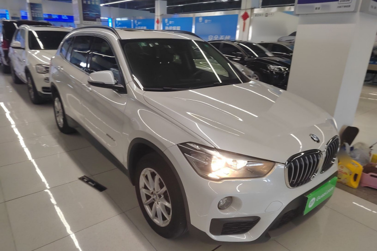宝马X1 2018款 sDrive18Li 时尚型车身外观6002