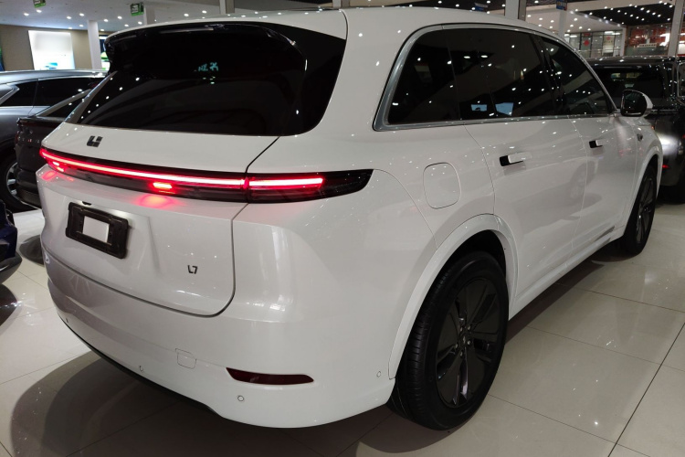 理想汽车 理想L7 2024款 MAX车身外观7