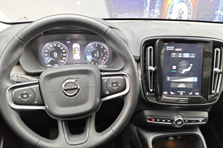 沃尔沃XC40 2021款 T4 四驱智远豪华版中控内饰7002