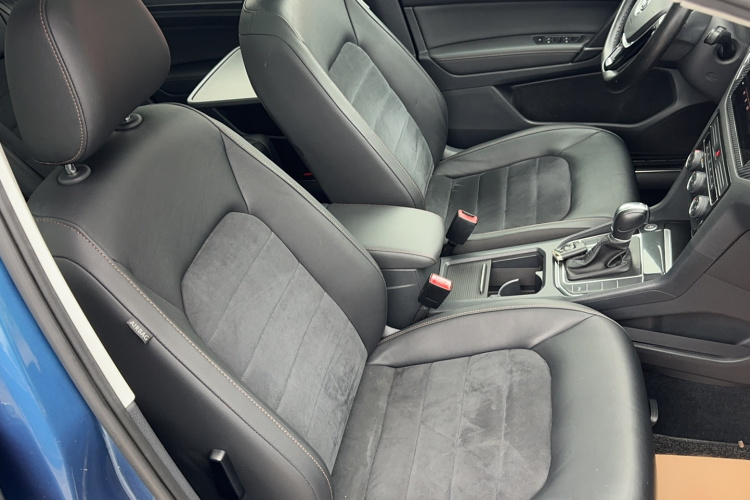 大众 高尔夫·嘉旅 2018款 280TSI 自动豪华型局部细节41