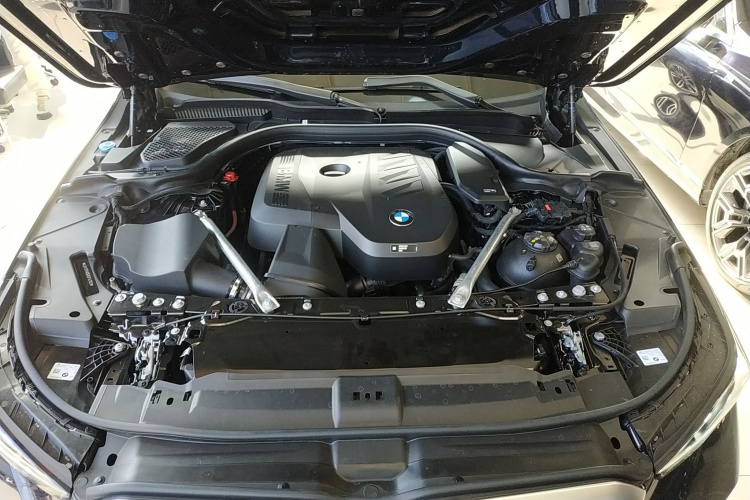 宝马5系 2024款 525Li M运动套装局部细节24