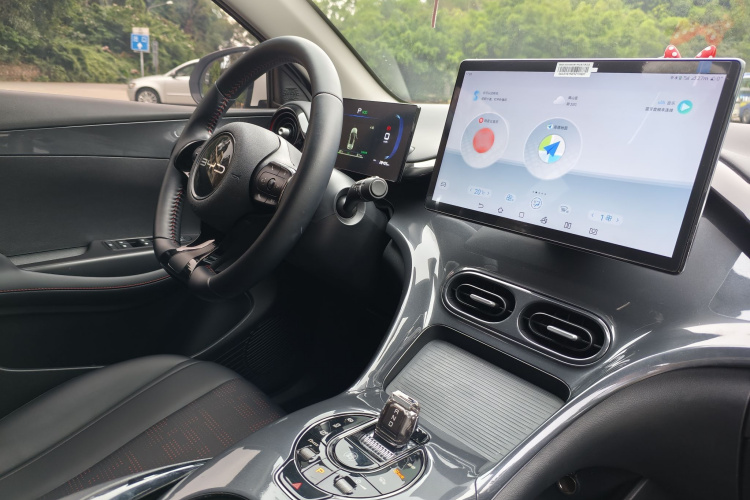 比亚迪e2 2023款 豪华型中控内饰7005