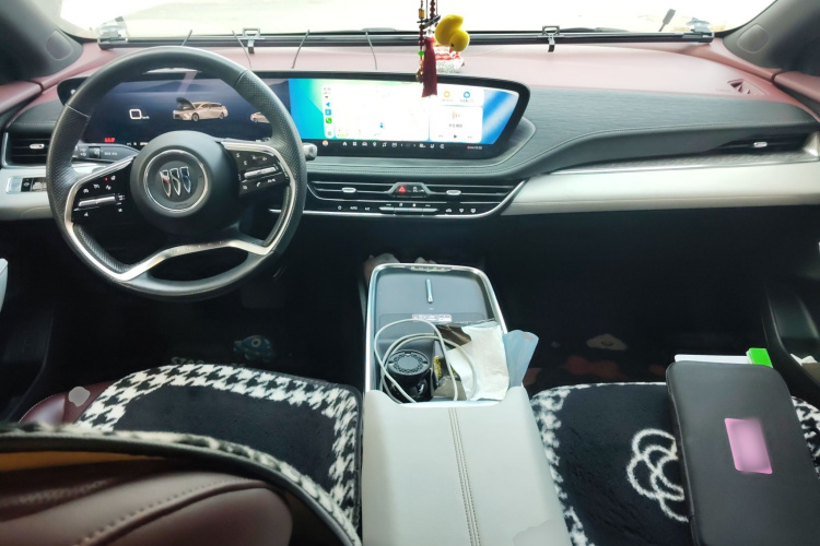 别克 君越 2023款 28T 越享版中控内饰12