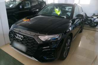 奥迪Q5L 2024款 40 TFSI 豪华动感型