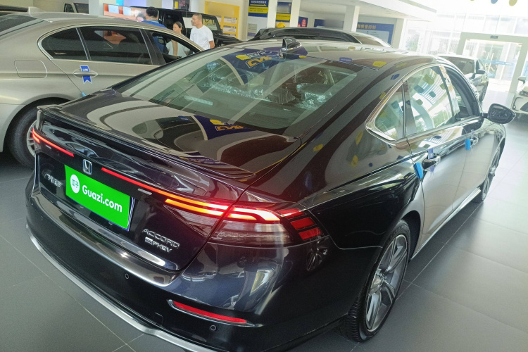 本田 雅阁新能源 2023款 2.0L e:PHEV 尊贵版车身外观6005