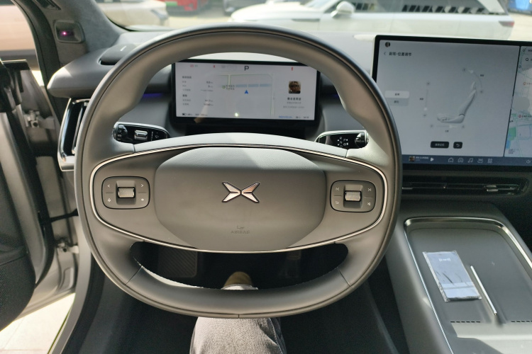 小鹏P7+ 2024款 超长续航 Max中控内饰13