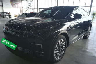 星途 星纪元 ET 2025款 增程 240 Pro四驱高速辅助驾驶