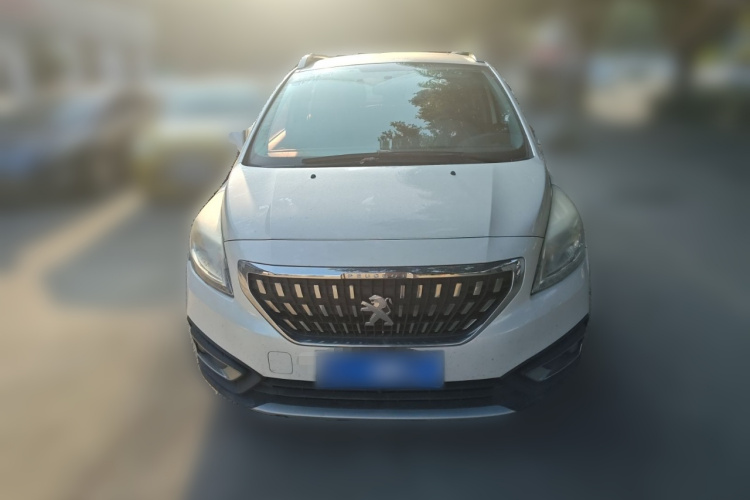 标致3008 2016款 1.6THP 自动经典版车身外观2