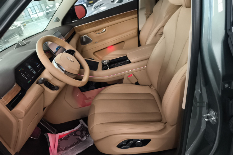 鸿蒙智行 问界M7 2024款 1.5T 后驱Plus版 5座局部细节19