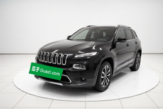 Jeep 自由光 2017款 2.0L 优越版