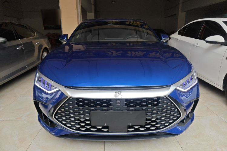 比亚迪 汉 2023款 DM-i 冠军版 121KM 尊享型车身外观2