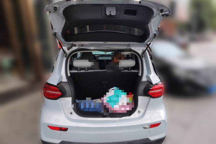 零跑汽车 零跑T03 2023款 200轻享版中控内饰23