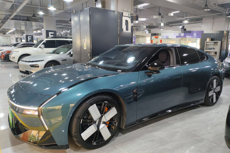 小鹏P7 2025款 702 长续航 Ultra车身外观6003