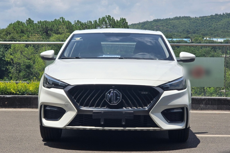 名爵 MG6 2023款 1.5T 经典版车身外观6003