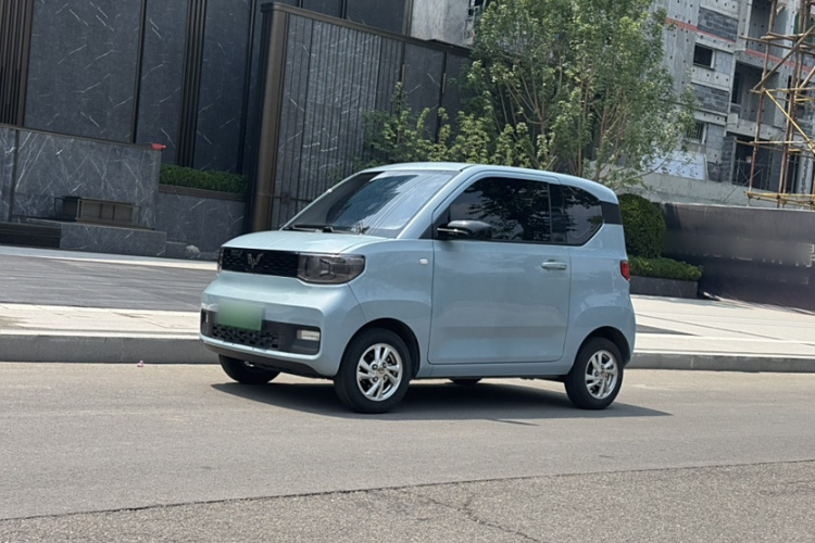 五菱汽车 宏光MINIEV 2020款 悦享款 磷酸铁锂车身外观1