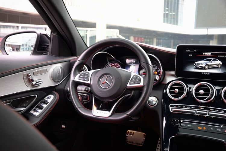 奔驰C级AMG 2017款 AMG C 63中控内饰7015