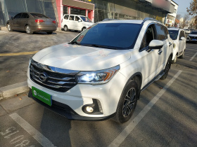 广汽传祺 传祺GS4 2017款 235T G-DCT两驱精英版