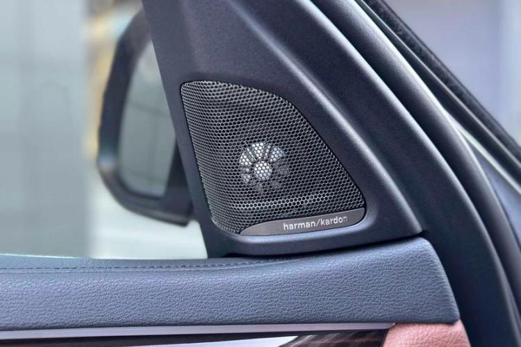 宝马X6 2015款 xDrive35i 豪华型中控内饰7009