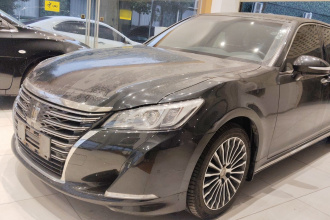 丰田 皇冠 2018款 2.0T 运动版