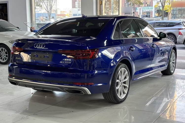 奥迪A4L 2018款 30周年年型 40 TFSI 时尚型车身外观6005