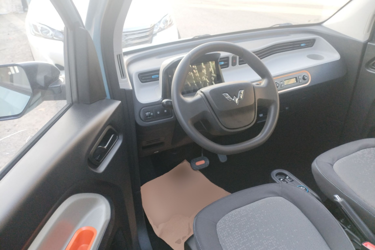 五菱汽车 宏光MINIEV 2022款 轻松款 磷酸铁锂中控内饰13