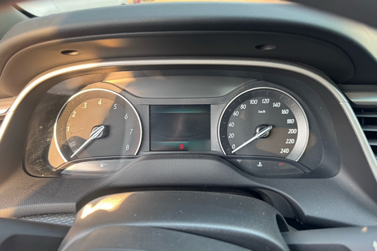 别克 英朗 2021款 改款 典范 1.5L 自动精英型局部细节14