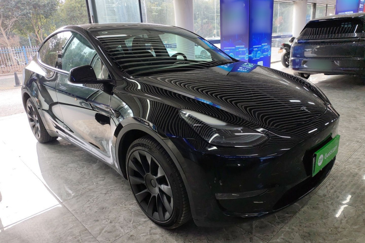 特斯拉 Model Y 2023款 长续航全轮驱动版车身外观6001