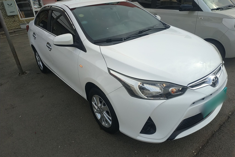 丰田 YARiS L 致享 2017款 1.5E CVT魅动版车身外观3