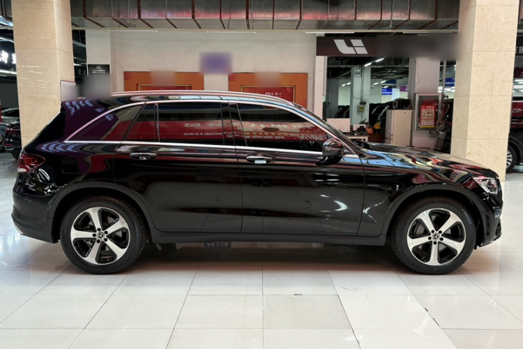 奔驰GLC 2022款 改款三 GLC 260 L 4MATIC 动感型车身外观6006