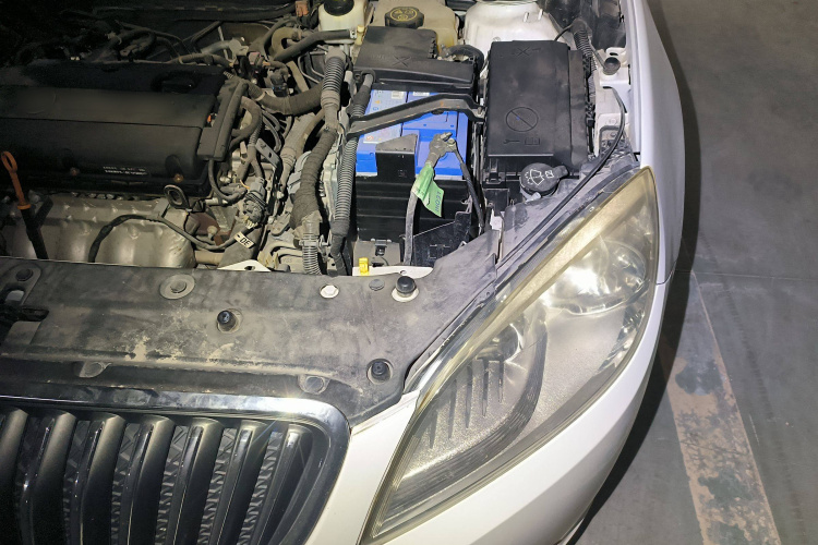 别克 英朗 2013款 GT 1.6L 自动时尚版局部细节9007