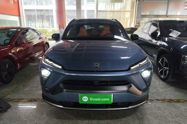 蔚来ES6 2020款 600KM 运动版车身外观2