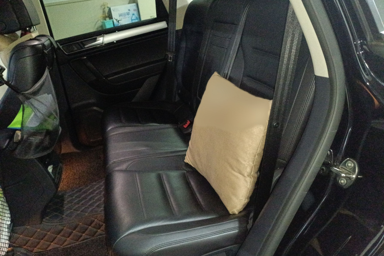 大众 途锐 2017款 3.0TSI 拓野型中控内饰7004