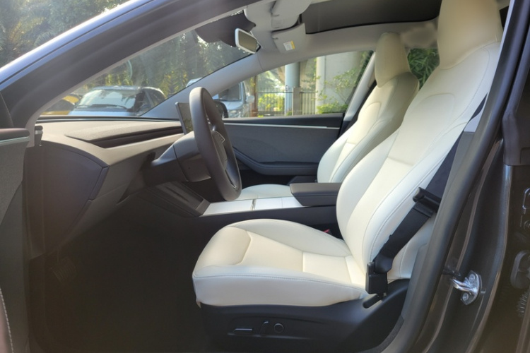 特斯拉 Model 3 2023款 后轮驱动版局部细节19