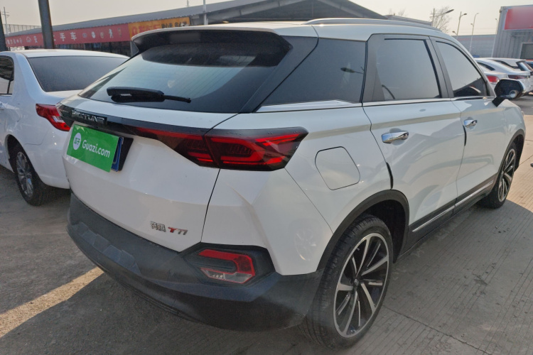 奔腾T77 2019款 230 TID 自动豪华型 国V车身外观7