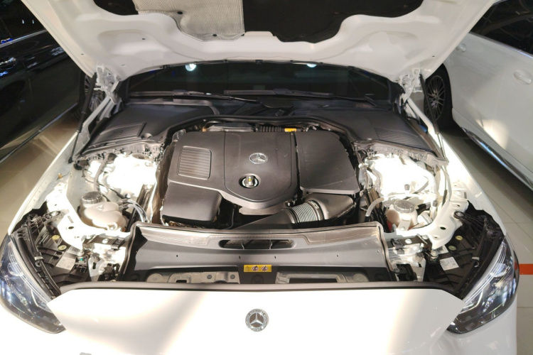 奔驰C级 2023款 改款 C 260 L 运动版 4MATIC局部细节24