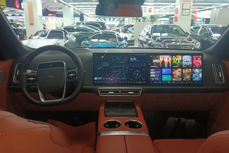 理想汽车 理想L9 2022款 Max中控内饰12