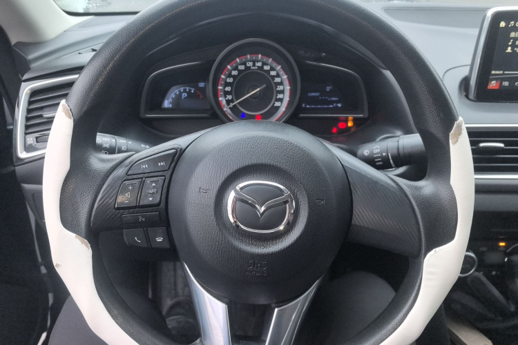 马自达3 昂克赛拉 2014款 三厢 1.5L 自动豪华型局部细节13