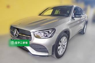 奔驰GLC轿跑 2020款 GLC 260 4MATIC 轿跑SUV