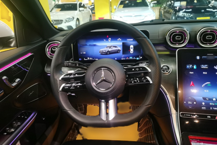 奔驰C级 2022款 改款 C 260 L 运动版局部细节13