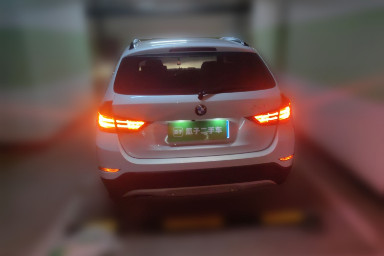 宝马X1 2015款 sDrive18i 时尚晋级版车身外观6