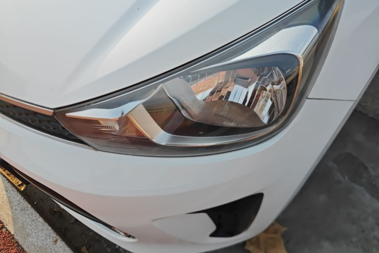 起亚 焕驰 2019款 1.4L 手动智享版Value 国VI局部细节36