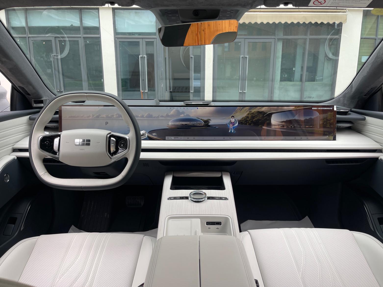 吉利银河 银河E8 2024款 665km 后驱星舰 远航版