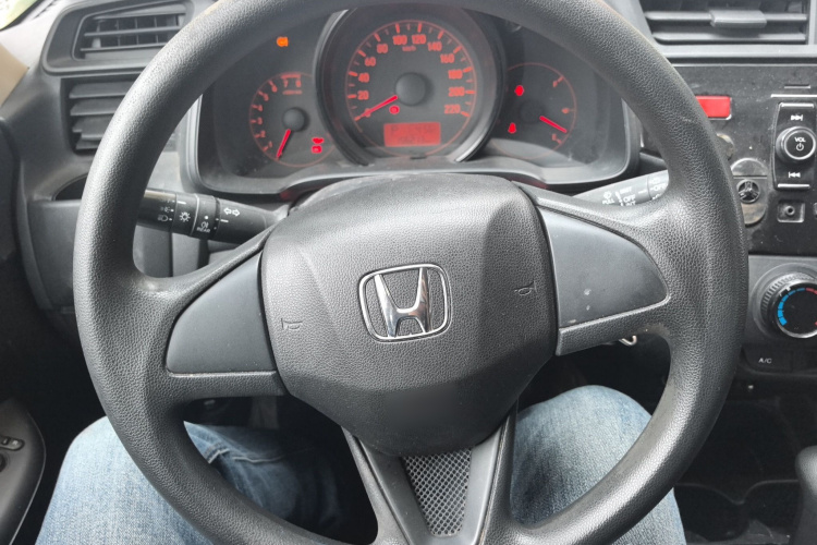 本田 飞度 2014款 1.5L LX CVT舒适型局部细节13