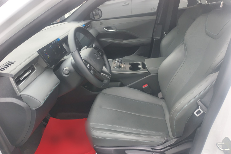 比亚迪 秦PLUS 2025款 DM-i 智驾版 55KM领先型局部细节19