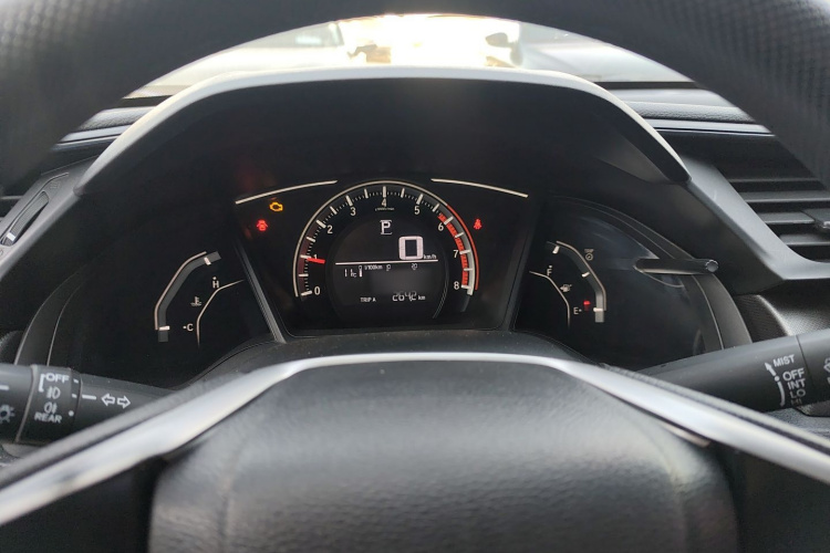 本田 思域 2016款 180TURBO CVT舒适版局部细节14