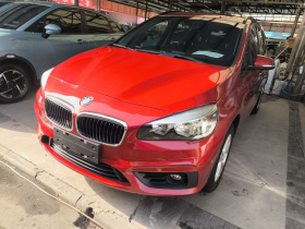 宝马2系多功能旅行车 2015款 218i 领先型