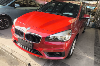 宝马2系多功能旅行车 2015款 218i 领先型