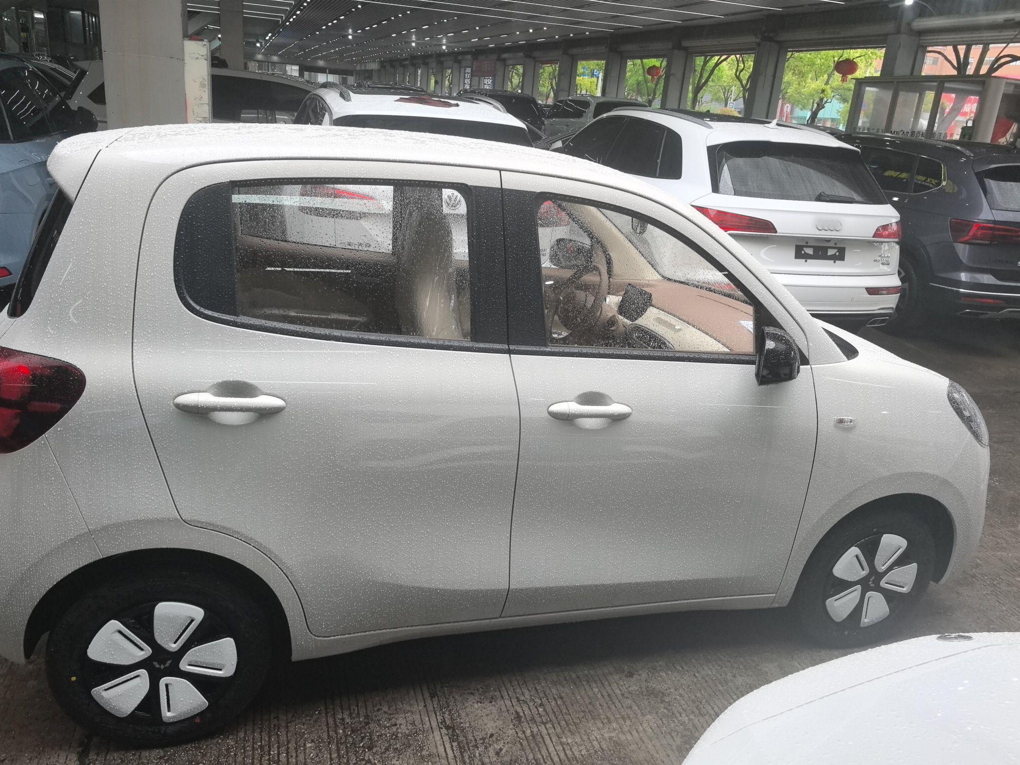 五菱汽车 宏光MINIEV 2025款 四门版 进阶款