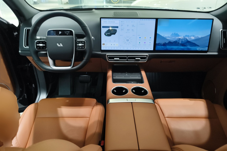 理想汽车 理想L7 2024款 MAX中控内饰12