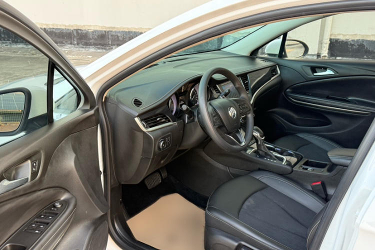 别克 威朗 2020款 20T CVT领先型局部细节19